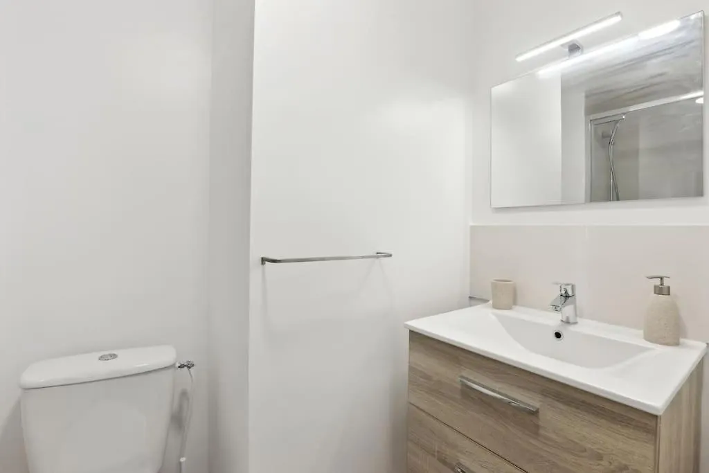 Apartment Id 412 - Cozy Studio Near Eifel Tower Paris